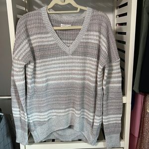 Aeropostale knit sweater